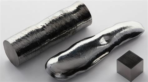  Rhenium:  Chìa Khóa Cho Siêu Nhiệt & Chống Mài Mòn Cao Cấp